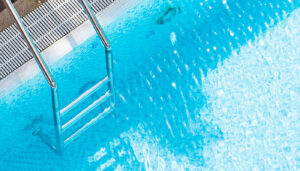 Read more about the article Havuz Dip Süpürgesi Nasıl Yapılır?